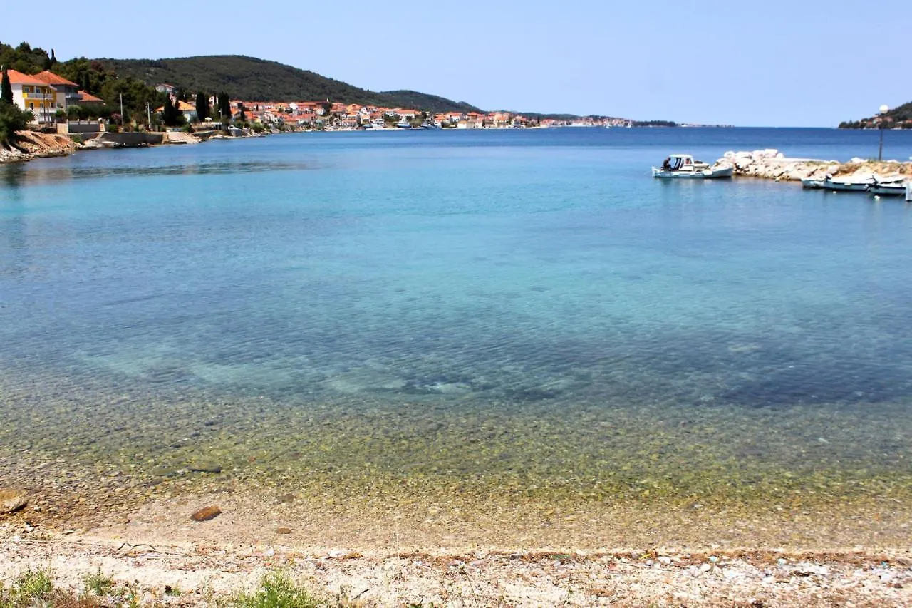 Apartments By The Sea Kali, Ugljan - 8246 0*, Kali Croatia
