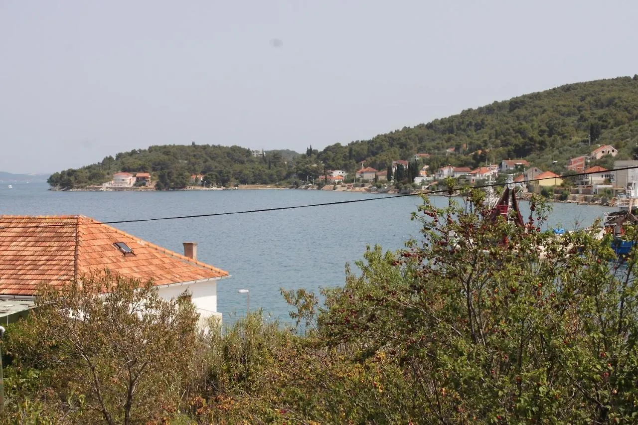 Apartments By The Sea Kali, Ugljan - 8246